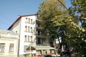 Rental house on 3, N. Iorga street