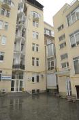 Apartment building on 41 Eminescu street