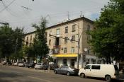 Apartment building on 184, Stefan cel Mare avenue